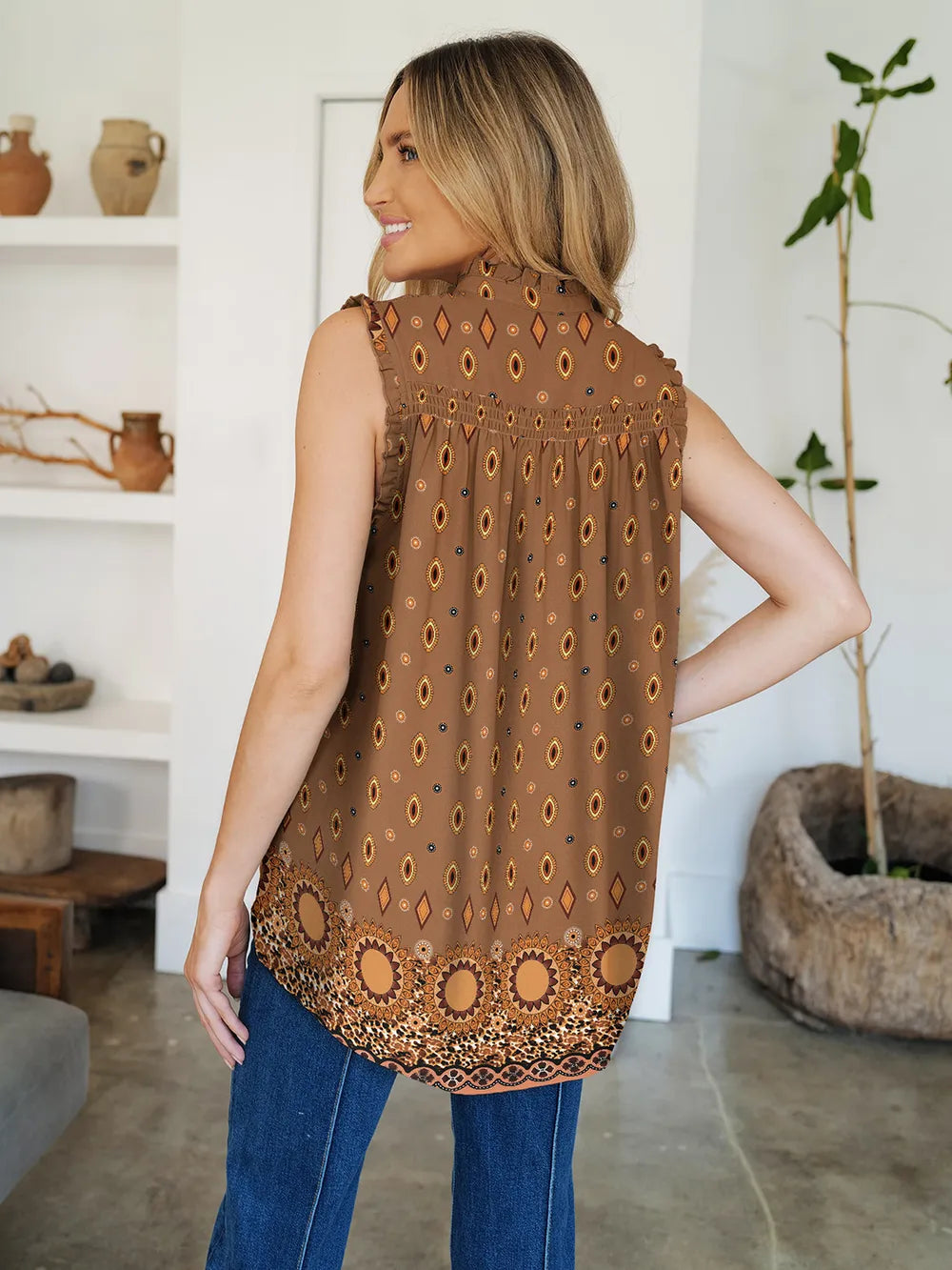 052f0e6f-1634-4197-825c-e019ee09d1ce-Max