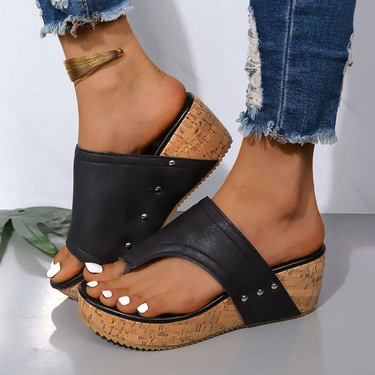 Serena PU Leather Wedges - Jatanele