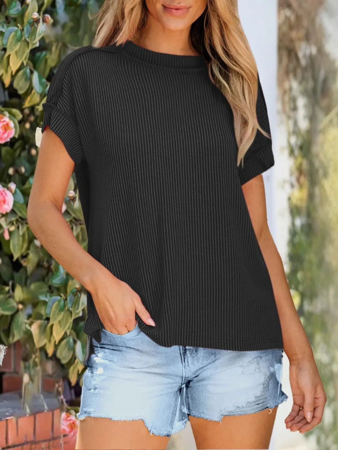 Round Neck Short Sleeve T-Shirt - Jatanele