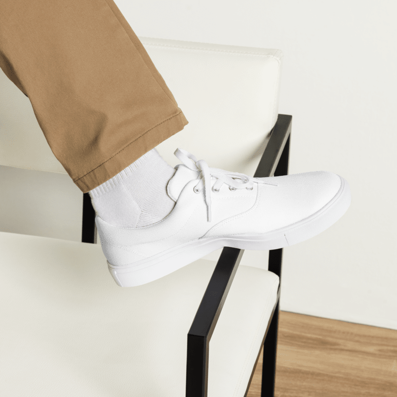 Men’s White lace-up canvas shoes