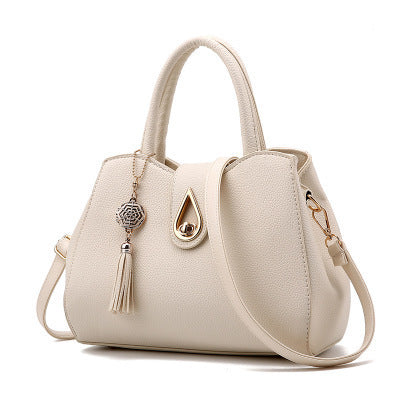 Elegance Luxe Handbag – The Perfect Blend of Style and Function - Jatanele