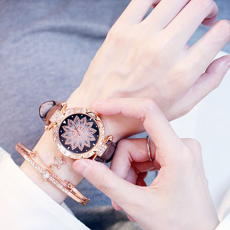 Rotating Ladies Quartz Watch - Jatanele