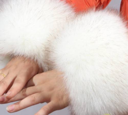 Women’s Luxe Faux Fur Hand Wristband Sleeves – Stylish and Cozy - Jatanele