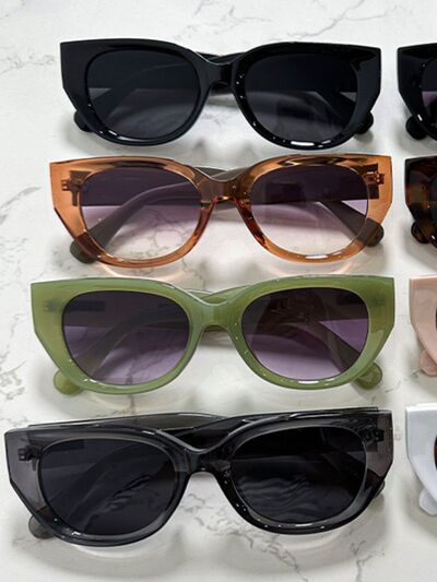 Luna Chic Cat-Eye Sunnies Trendsi