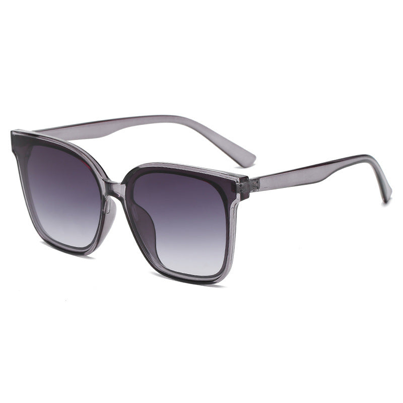 Classic Retro Oversized Sunglasses - Unisex Style for All Seasons - Jatanele