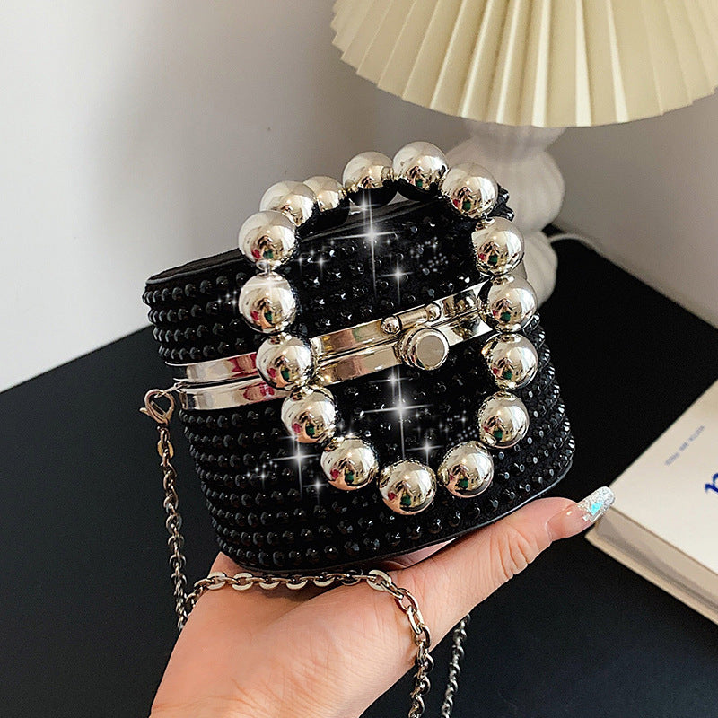 Diamond-studded Pearl Hand Crossbody Bag - Jatanele