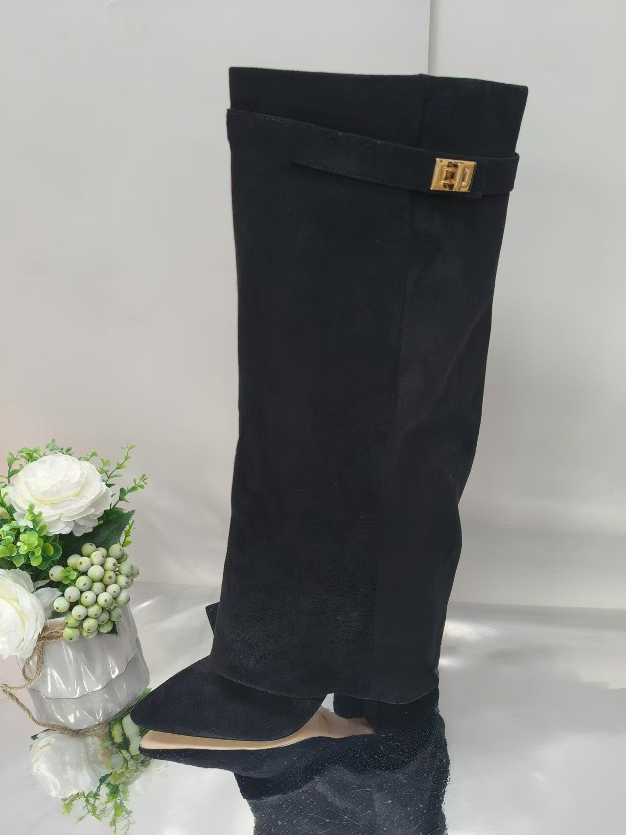 Chic Mid-Calf Knight Boots with Lock Pants Design - Jatanele