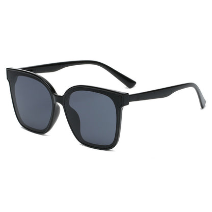 Classic Retro Oversized Sunglasses - Unisex Style for All Seasons - Jatanele