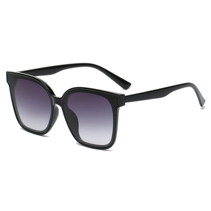 Classic Retro Oversized Sunglasses - Unisex Style for All Seasons - Jatanele