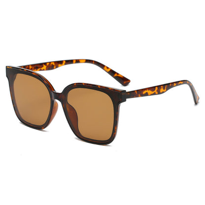 Classic Retro Oversized Sunglasses - Unisex Style for All Seasons - Jatanele